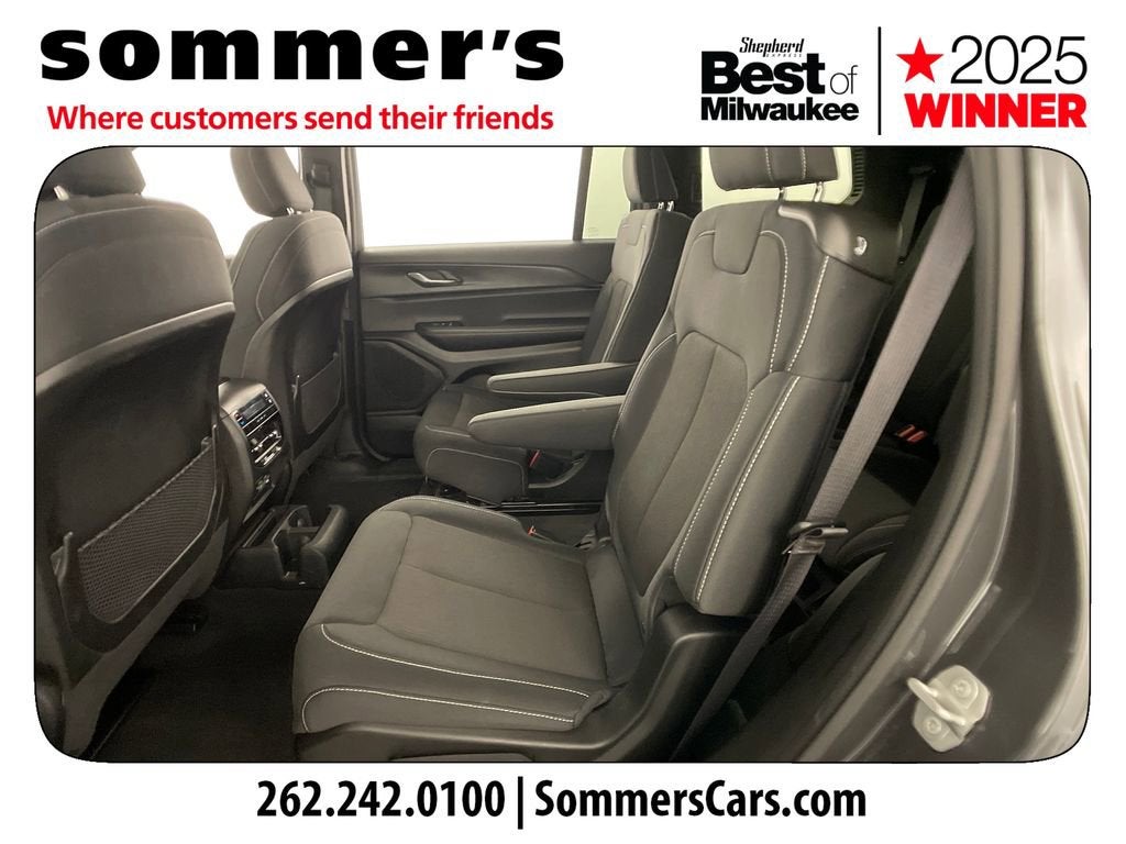 2025 Jeep Grand Cherokee L Laredo