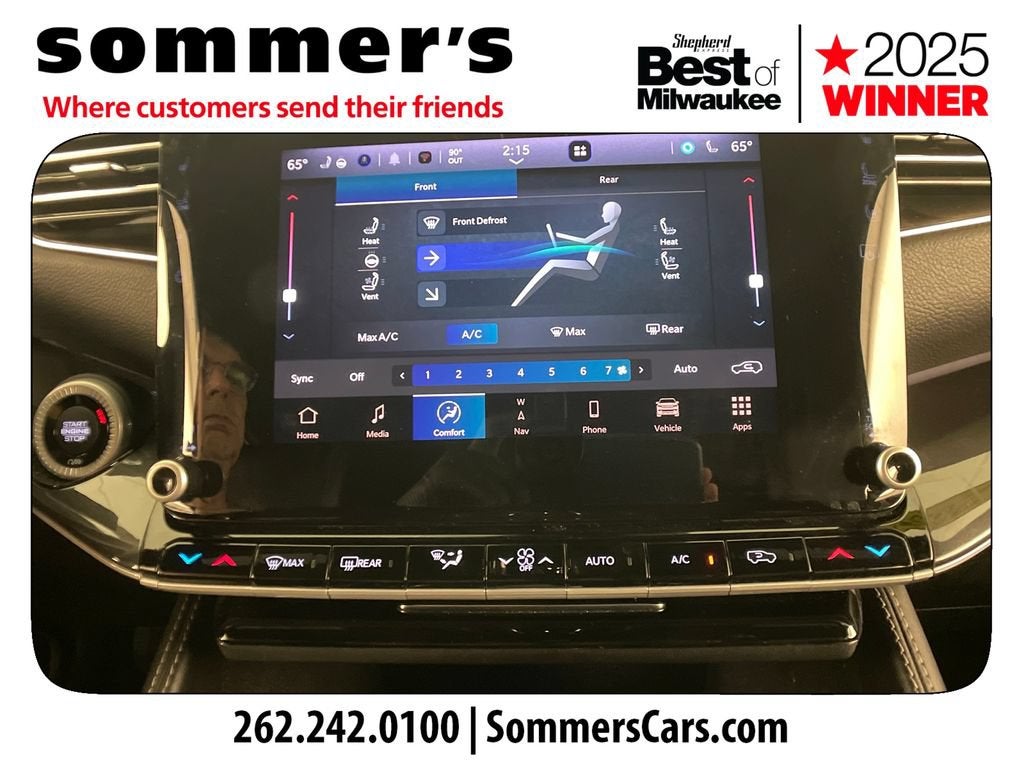 2023 Jeep Wagoneer Base