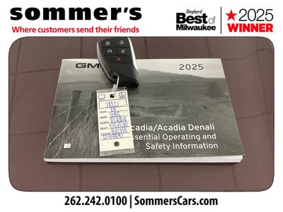 2025 GMC Acadia Elevation