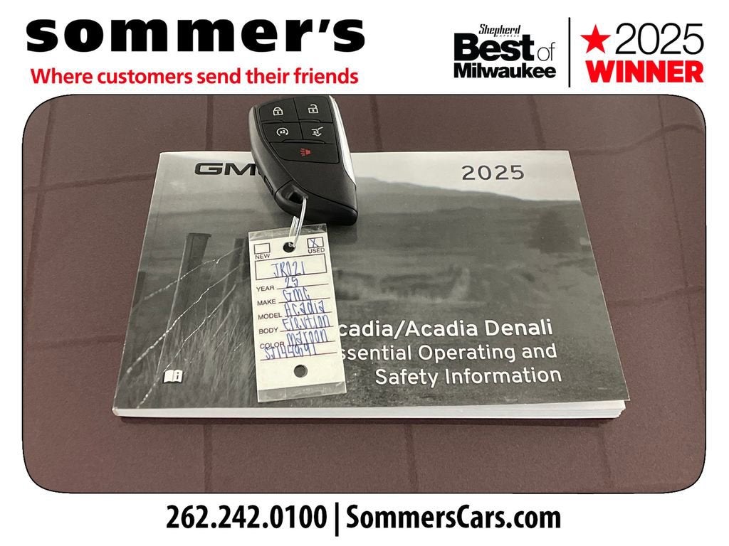2025 GMC Acadia Elevation