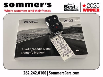 2023 GMC Acadia AT4