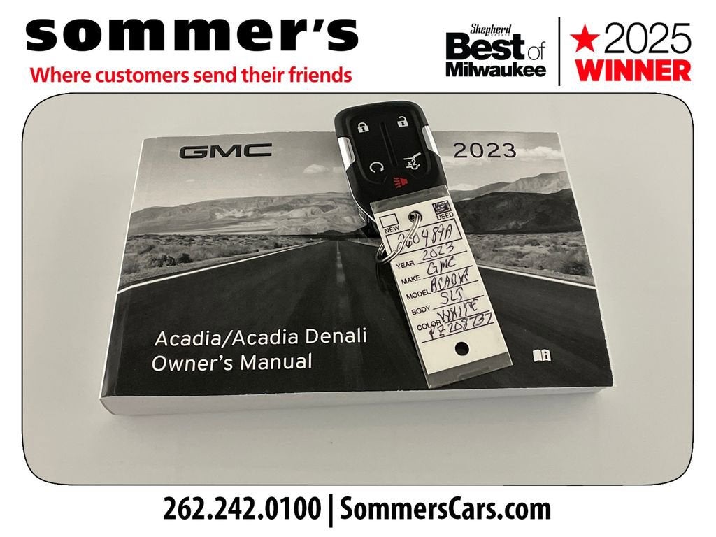 2023 GMC Acadia SLT