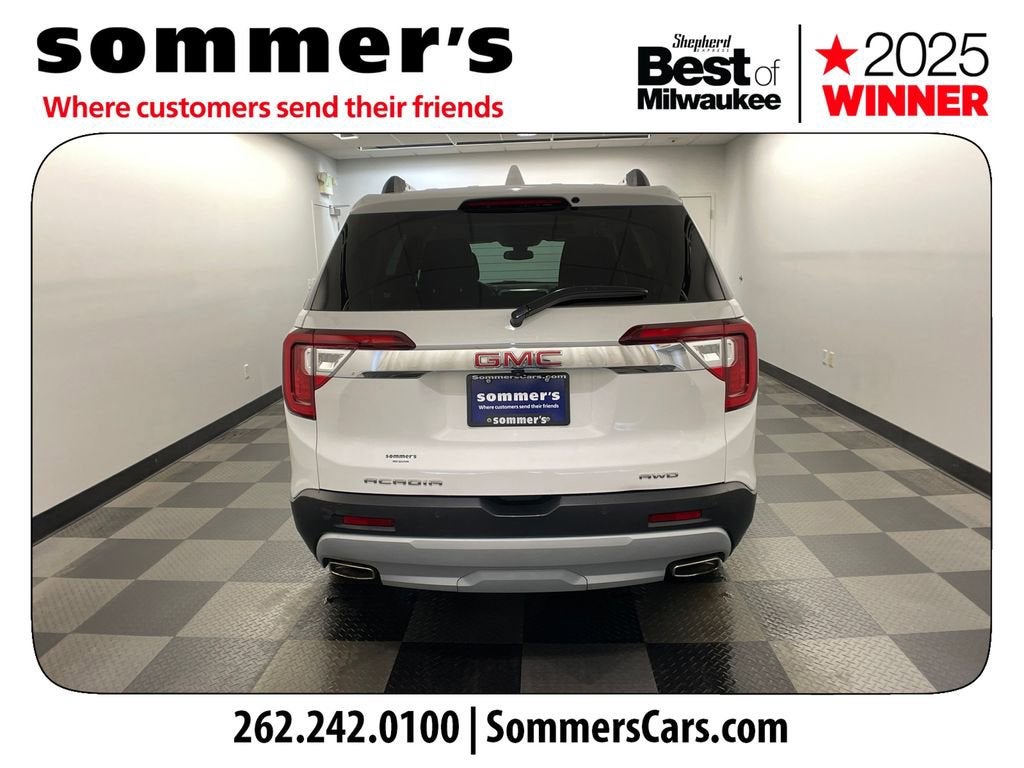 2023 GMC Acadia SLT