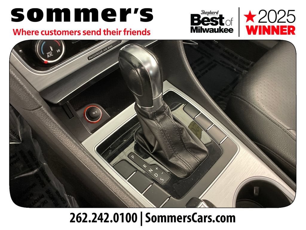 2013 Volkswagen Passat SE