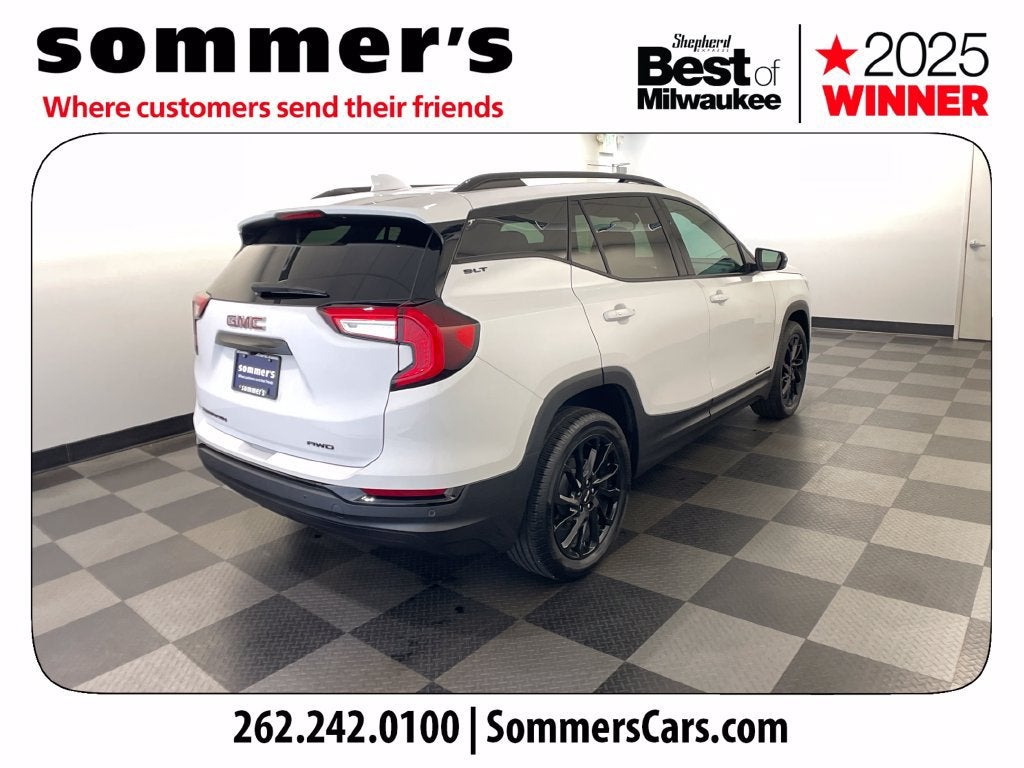 2024 GMC Terrain SLT