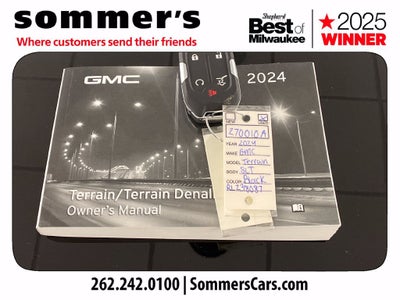 2024 GMC Terrain SLT