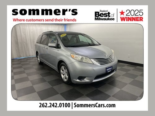 2015 Toyota Sienna LE AAS