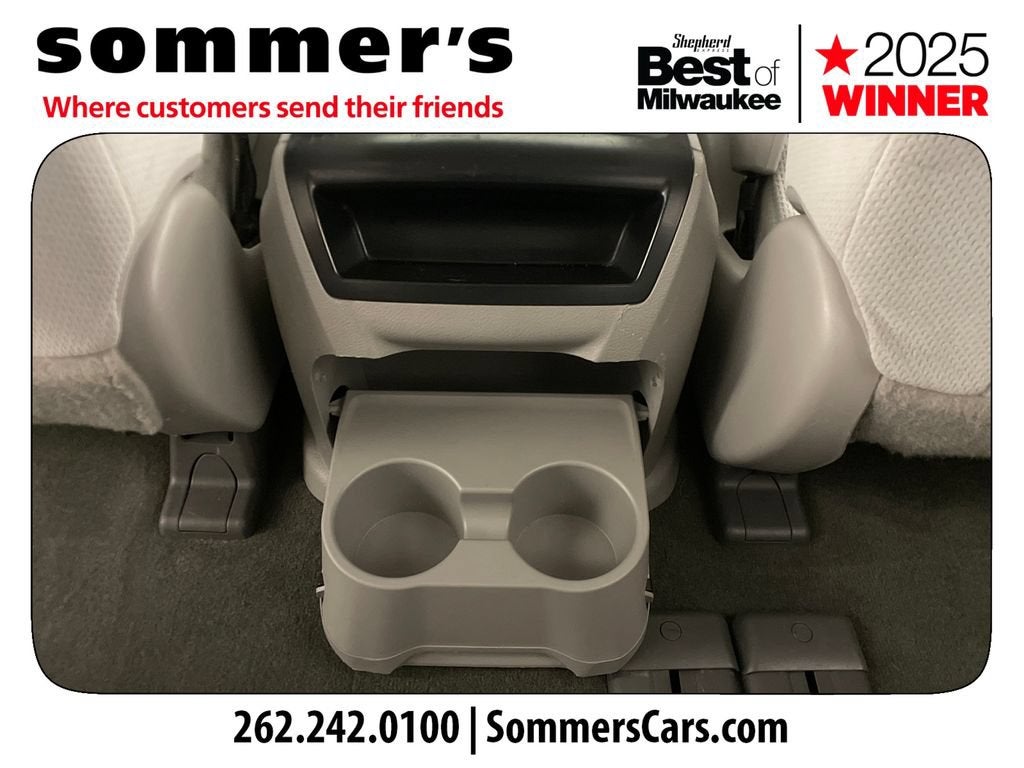 2015 Toyota Sienna LE AAS