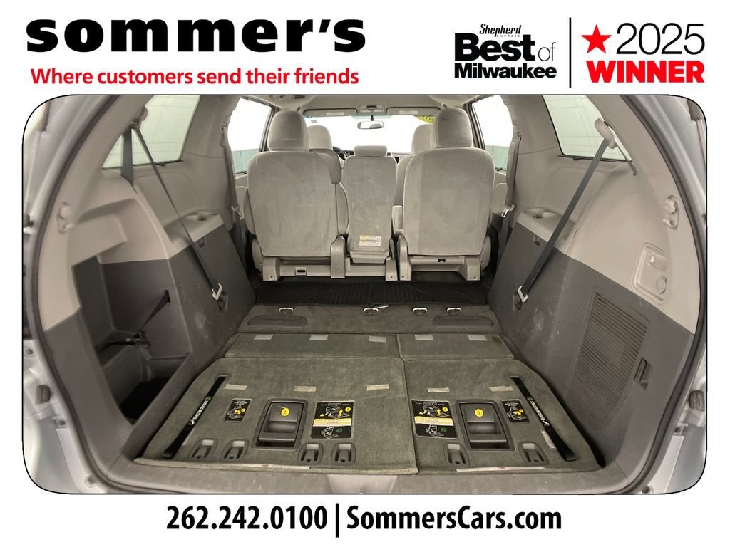 2015 Toyota Sienna LE AAS