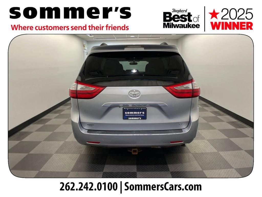 2015 Toyota Sienna LE AAS