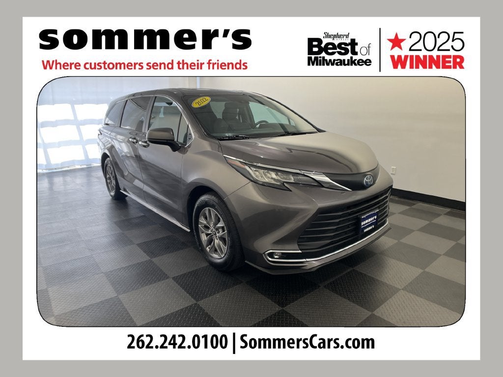 2022 Toyota Sienna XLE
