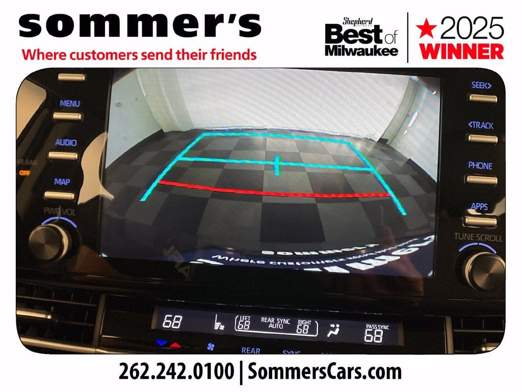 2022 Toyota Sienna XLE