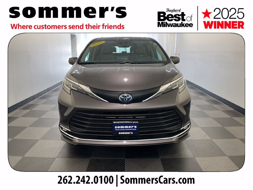 2022 Toyota Sienna XLE