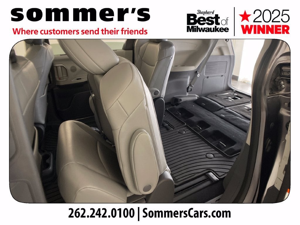 2022 Toyota Sienna XLE