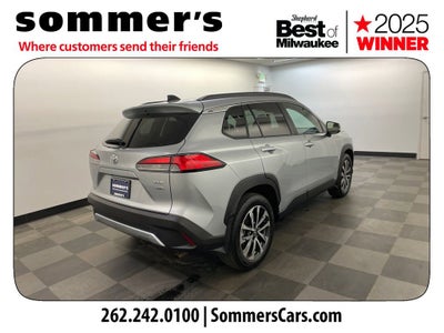 2025 Toyota Corolla Cross XLE