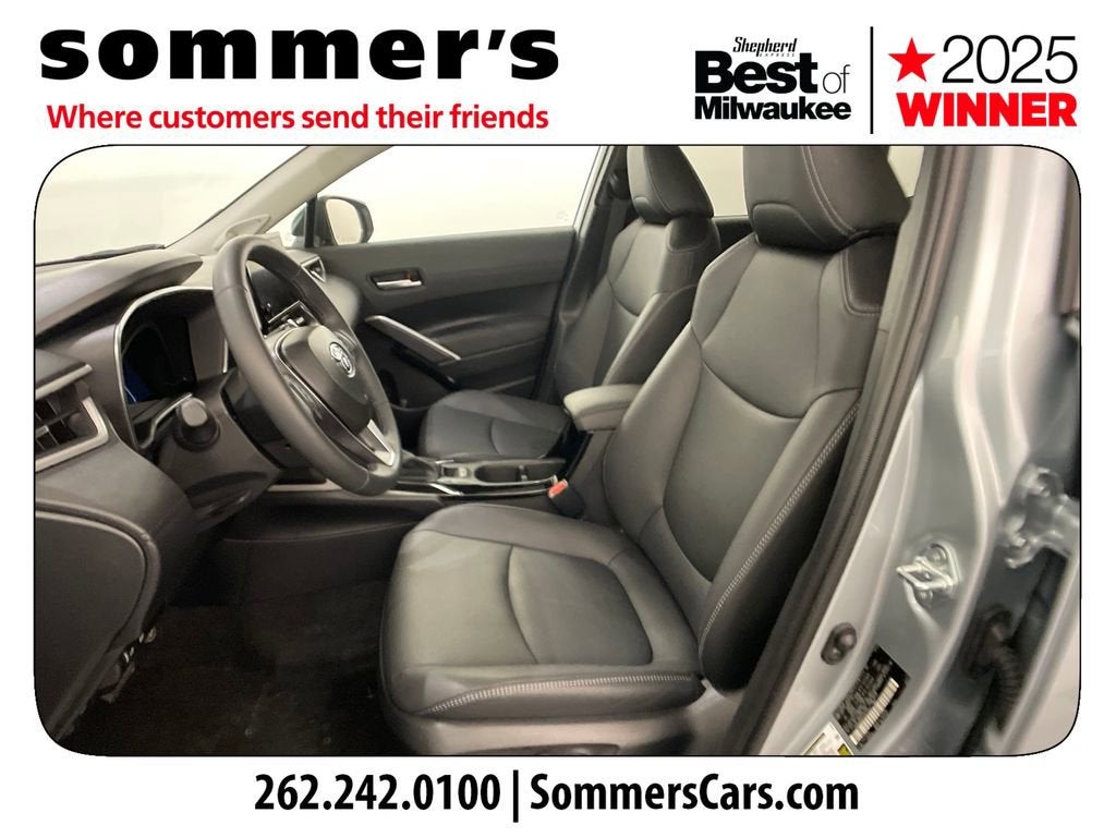 2025 Toyota Corolla Cross XLE