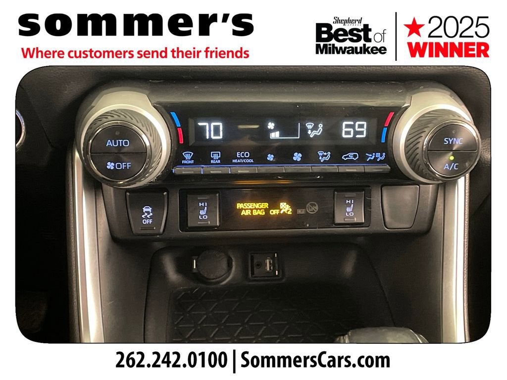 2019 Toyota RAV4 XLE Premium
