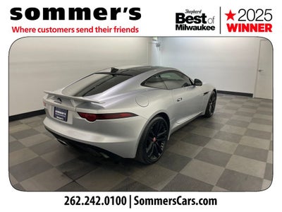 2019 Jaguar F-TYPE P300