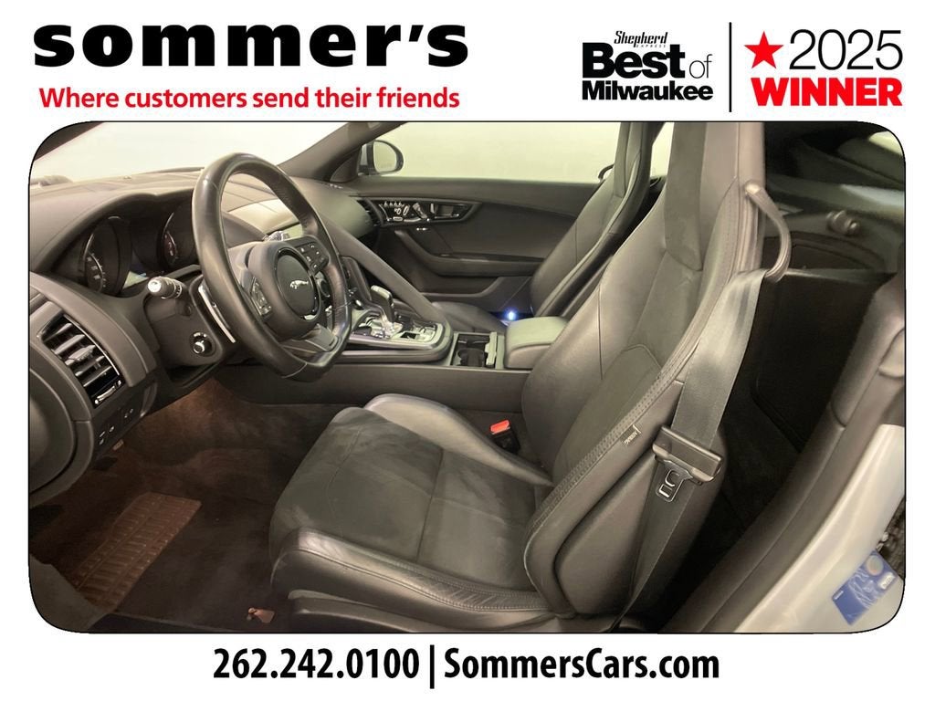 2019 Jaguar F-TYPE P300